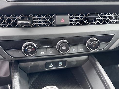 Used 2023 Honda Accord LX image 17