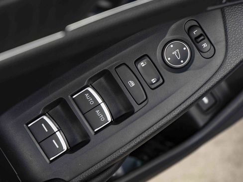 Used 2018 Honda Accord EX-L image 37