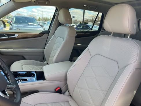 New 2026 Volkswagen Atlas SE AWD/4WD image 7