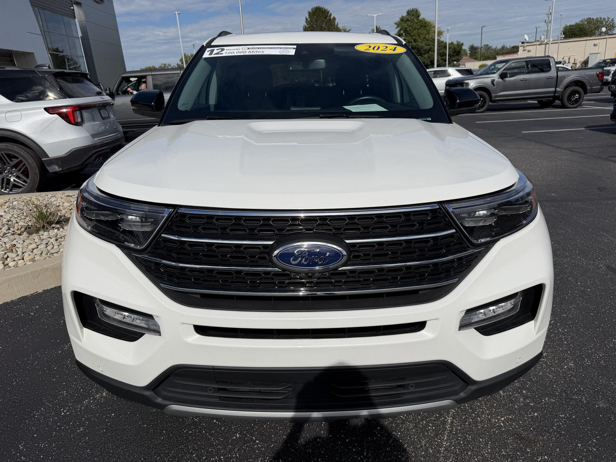 Used 2024 Ford Explorer XLT w/ Equipment Group 202A AWD/4WD image 3