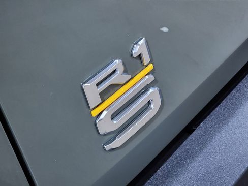 Used 2023 Rivian R1S Launch Edition image 18