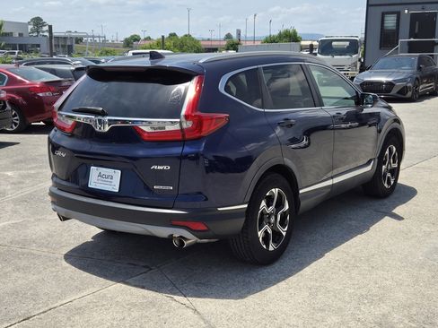 Used 2017 Honda CR-V Touring image 4