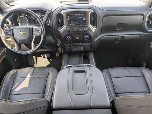 Used 2021 Chevrolet Silverado 2500 High Country w/ Z71 Off-Road Package image 16