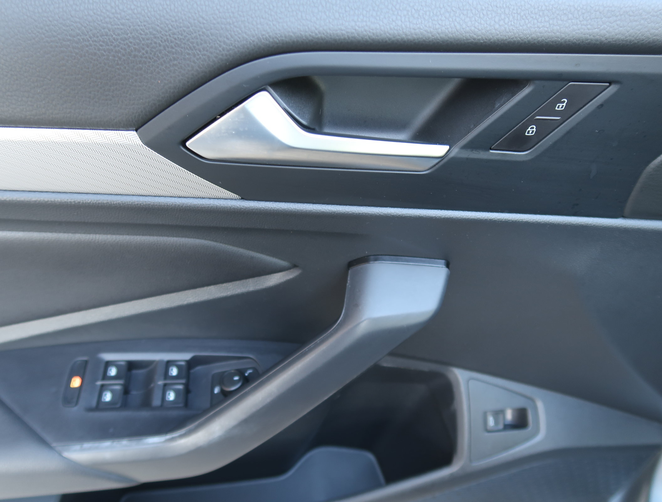 Used 2019 Volkswagen Jetta SE FWD image 15