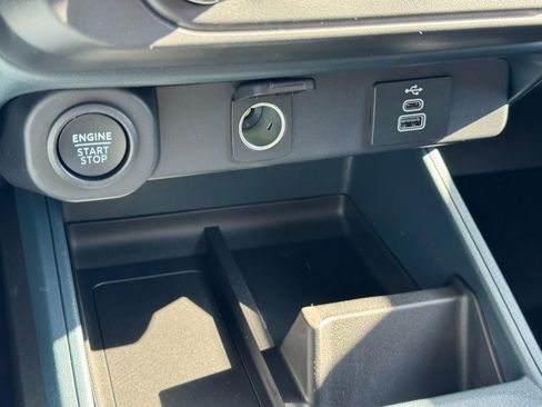 New 2025 Ford Maverick XLT w/ Equipment Group 301A image 14