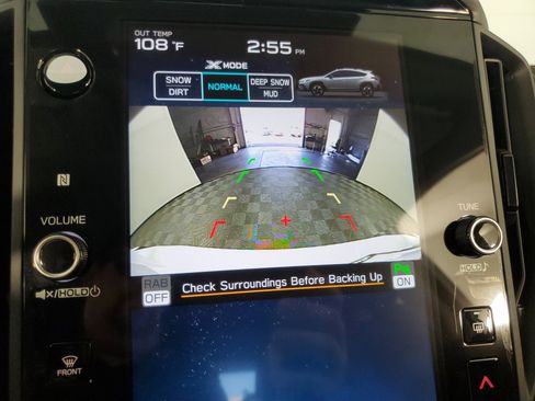 Used 2025 Subaru Crosstrek 2.5i Limited w/ Crosstrek Mirror Package image 22