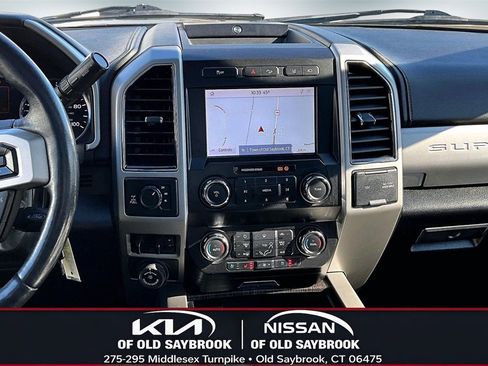 Used 2020 Ford F250 Lariat image 10