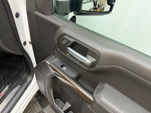 Used 2020 Chevrolet Silverado 1500 LT Trail Boss w/ Convenience Package AWD/4WD image 40