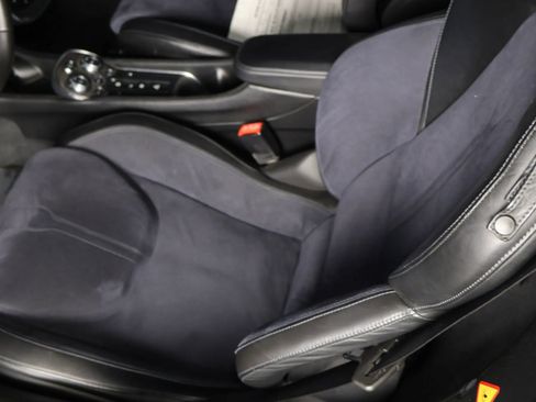 Used 2017 McLaren 570S Coupe 2D image 20