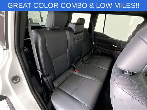 Used 2024 Lexus GX 550 w/ Cold Area Package image 36