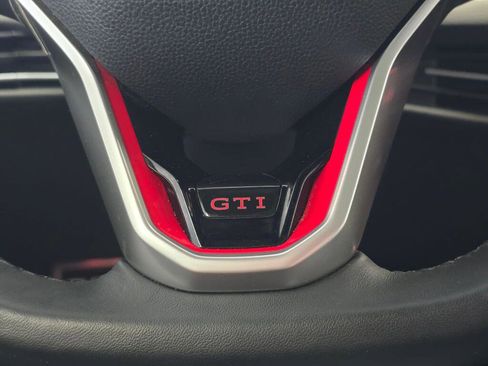 Used 2022 Volkswagen GTI SE image 28