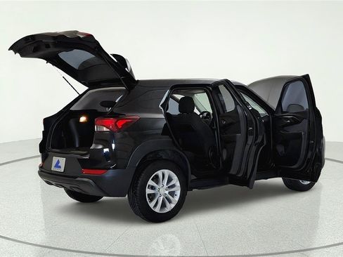 Used 2022 Chevrolet TrailBlazer LS FWD image 14