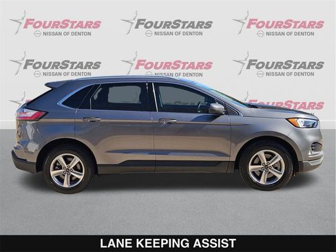 Used 2023 Ford Edge SEL w/ Convenience Package image 3