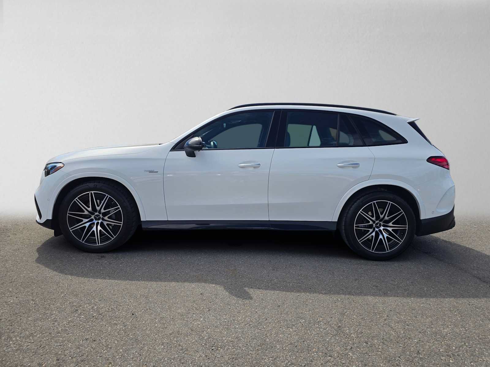 Used 2026 Mercedes-Benz GLC 43 AMG 4MATIC image 6