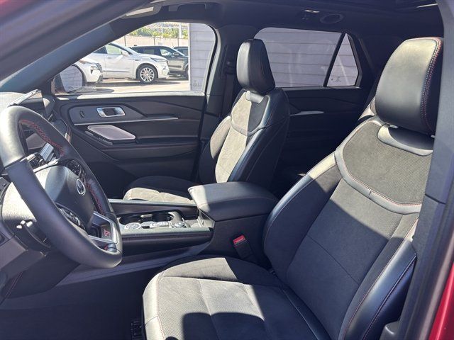 Used 2026 Ford Explorer ST AWD/4WD image 10