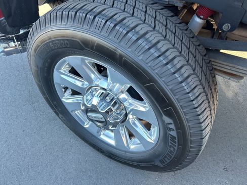 Used 2019 Ford F350 Platinum w/ Platinum Ultimate Package image 28