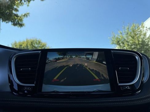 New 2026 Chrysler Pacifica Limited w/ S Appearance Package image 21