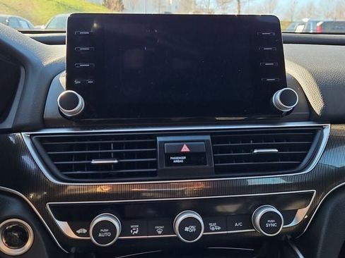 Used 2022 Honda Accord Sport image 23