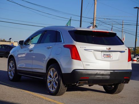 Used 2018 Cadillac XT5 Luxury w/ LPO, Sport Package image 5