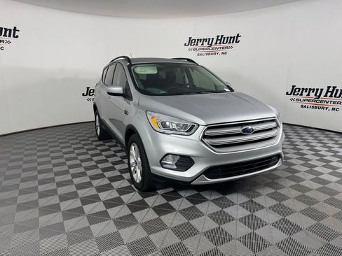 Used 2018 Ford Escape SEL image 7