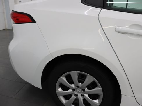 Used 2024 Toyota Corolla LE FWD image 24