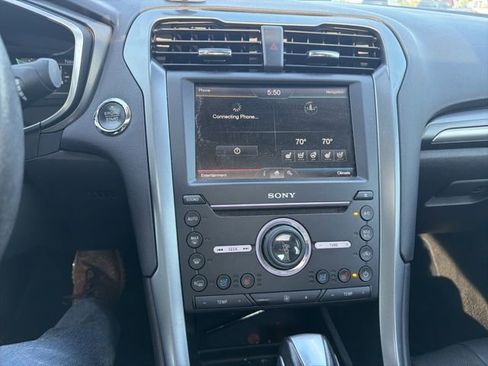 Used 2016 Ford Fusion Titanium FWD image 12