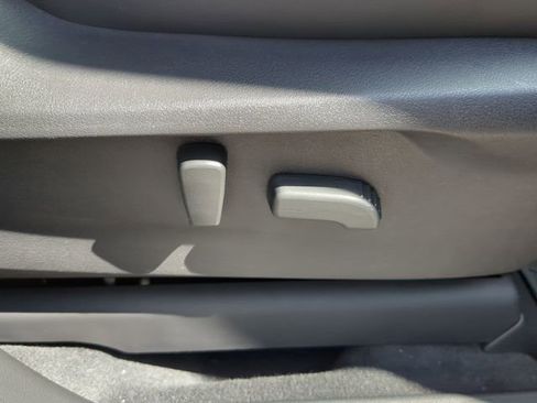 New 2026 Subaru Ascent Limited AWD/4WD image 44