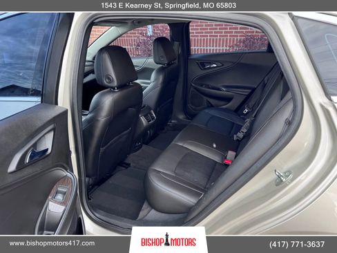 Used 2016 Chevrolet Malibu Premier w/ Driver Confidence Package image 17