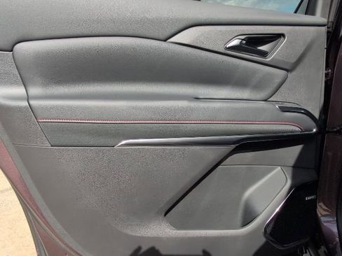 New 2026 Chevrolet Traverse RS w/ LPO, Floor Liner Package image 10