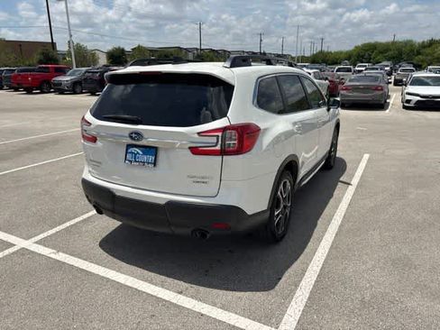 Used 2023 Subaru Ascent Limited w/ Technology Package AWD/4WD image 5