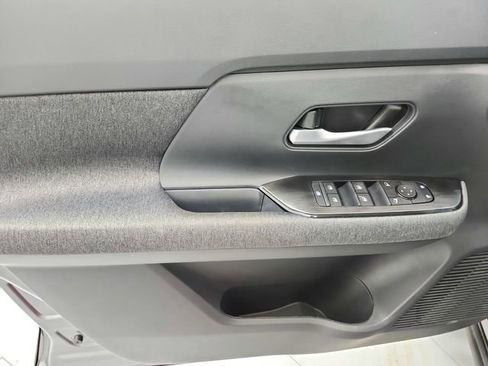 New 2026 Nissan Kicks SV w/ SV Premium Package image 37