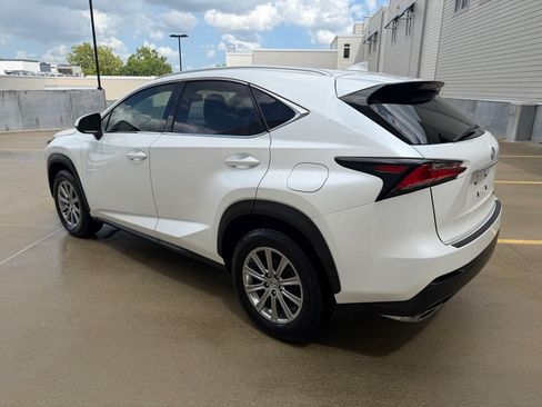 Used 2017 Lexus NX 200t FWD image 5