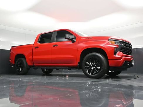Used 2023 Chevrolet Silverado 1500 Custom AWD/4WD image 58