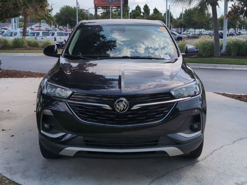 Used 2020 Buick Encore GX Preferred w/ Cold Weather Comfort Package FWD image 3