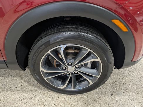 Used 2023 Buick Encore GX Select w/ Safety Package II AWD/4WD image 12