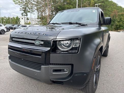 Used 2024 Land Rover Defender 90 Carpathian Edition image 8