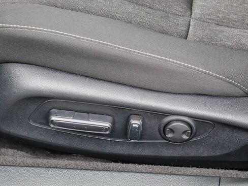 Certified 2024 Honda Accord EX image 26