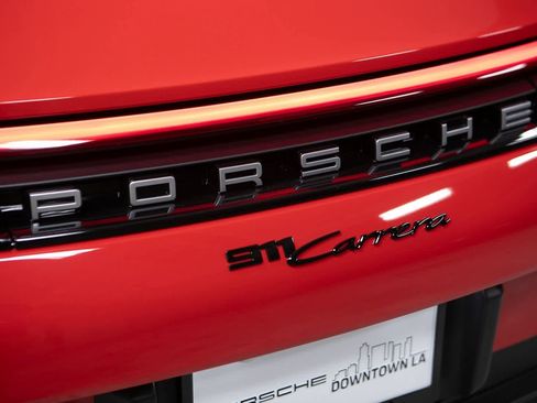 Certified 2025 Porsche 911 Carrera image 34
