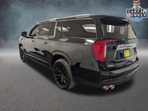 Used 2022 GMC Yukon XL Denali w/ Denali Ultimate Package AWD/4WD image 6