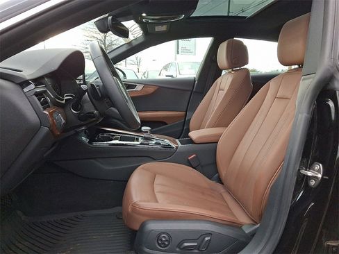 Certified 2022 Audi A5 2.0T Premium Plus w/ Premium Plus image 18