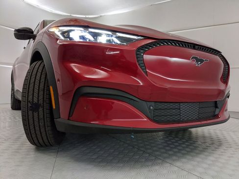 New 2024 Ford Mustang Mach-E Select w/ Comfort Package Lite image 29