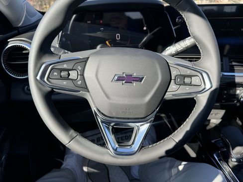 New 2026 Chevrolet Trax ACTIV w/ Sunroof Package image 18