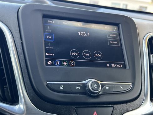 Used 2020 Chevrolet Equinox LT image 19