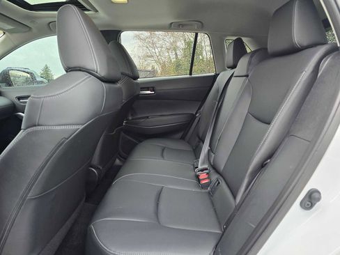 Used 2026 Toyota Corolla Cross XLE w/ Convenience Package image 16