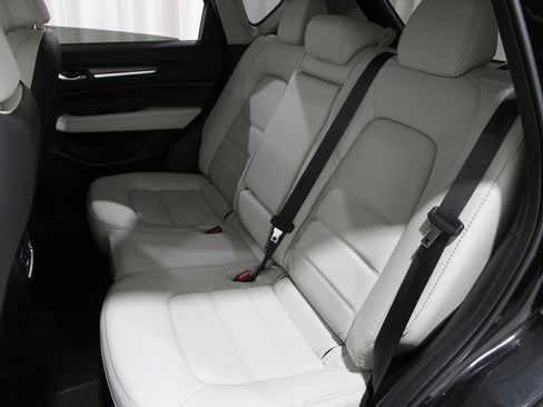 Used 2023 MAZDA CX-5 AWD 2.5 S w/ Premium Package image 17