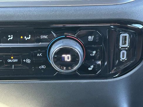 Used 2024 Chevrolet Silverado 2500 High Country w/ Z71 Off-Road Package image 26