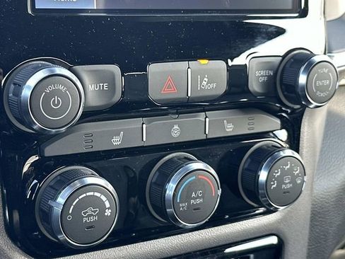 New 2026 RAM 1500 Big Horn AWD/4WD image 36