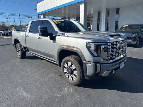 Used 2025 GMC Sierra 2500 Denali w/ Denali Reserve Package image 29