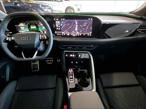 New 2025 Audi SQ5 Premium Plus image 5