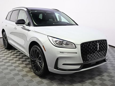 New 2026 Lincoln Corsair Reserve w/ Jet Appearance Package image 8